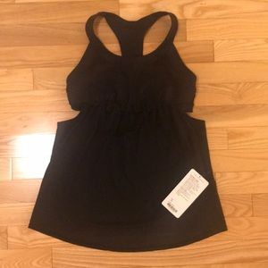 LULULEMON 2-IN-RUN TANK NWT size 10